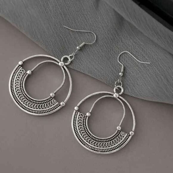 Boho Western Round Dangle Earrings - Picture 5 of 5